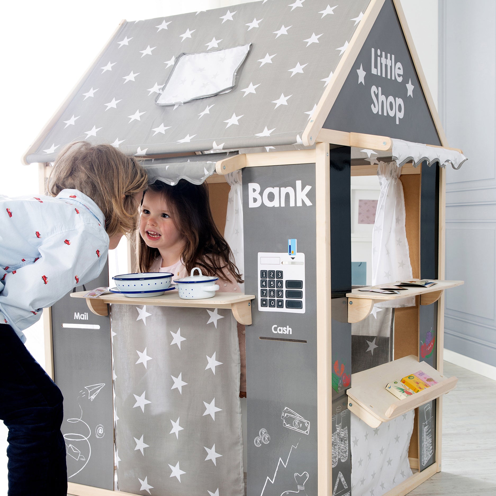 Spielhaus für Kinderzimmer in Farbe grau mit Kaufladen und Zubehör