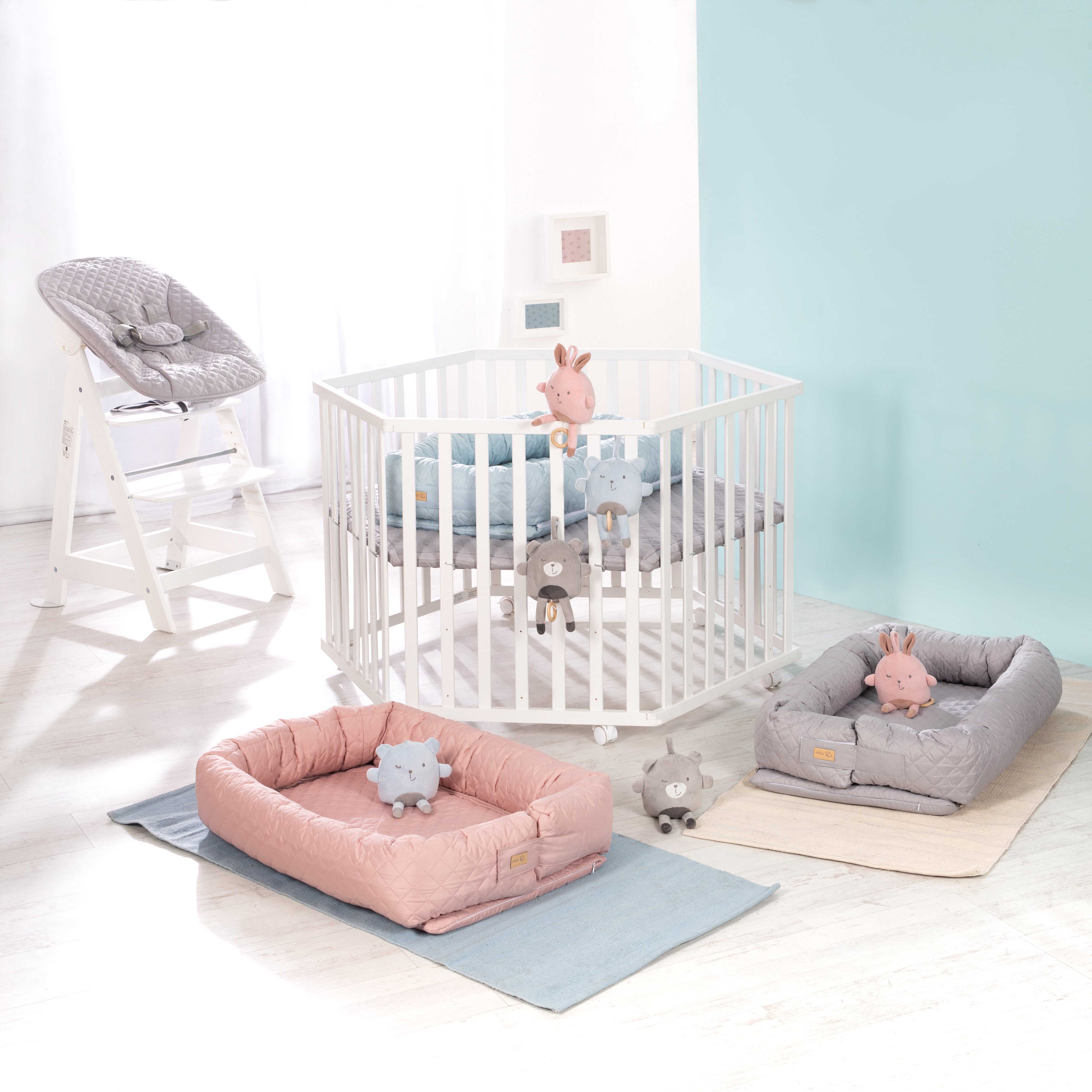 Textil und Babyzubehör Kollektion "roba Style" in den Farben rosa, hellblau, silbergrau