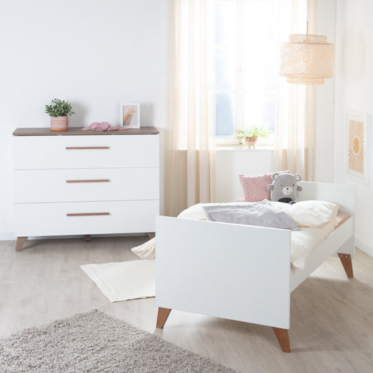 Ensemble de meubles 'Ole', incl. lit bébé/enfant 70 x 140 cm & commode à langer