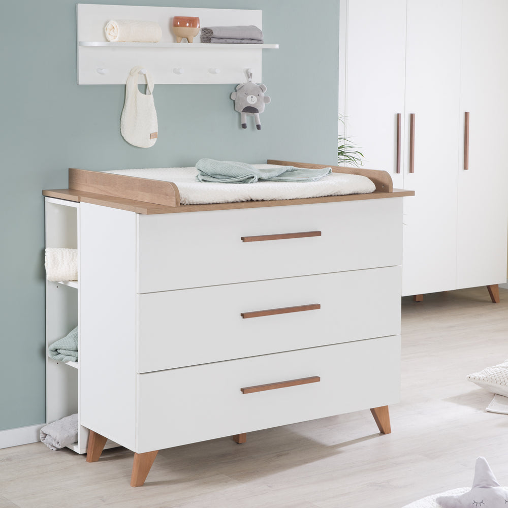 Cassettiera fasciatoio 'Ole' - 3 cassetti con maniglie e piedini in legno - rovere / bianco