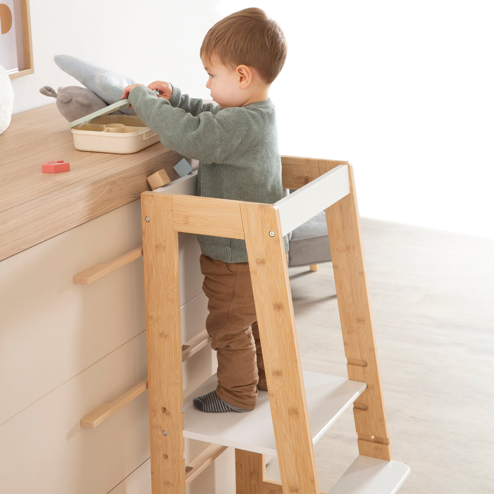 Learning Tower for Kids Made of Wood – Loadable up to 80 kg – White / Bamboo