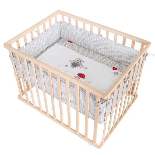 Parque infantil 'Adam & Owl' 75x100, incluye inserto protector y ruedas, madera natural