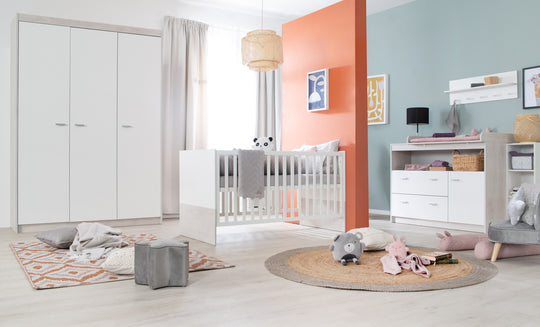 Room Set 'Julia' 3-Piece, Including Convertible Children's Bed 70 x 140 cm, Changing Table & 3-Door Wardrobe