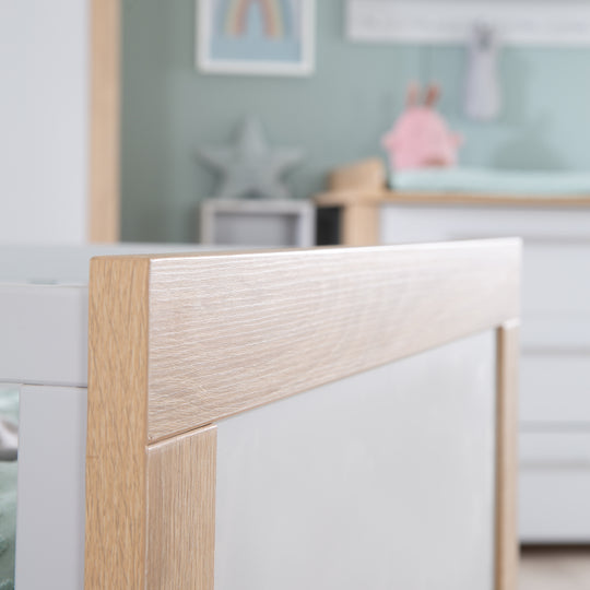 Conjunto de muebles 'Matilda', incluye cuna infantil 70x140 cm y cómoda con cambiador