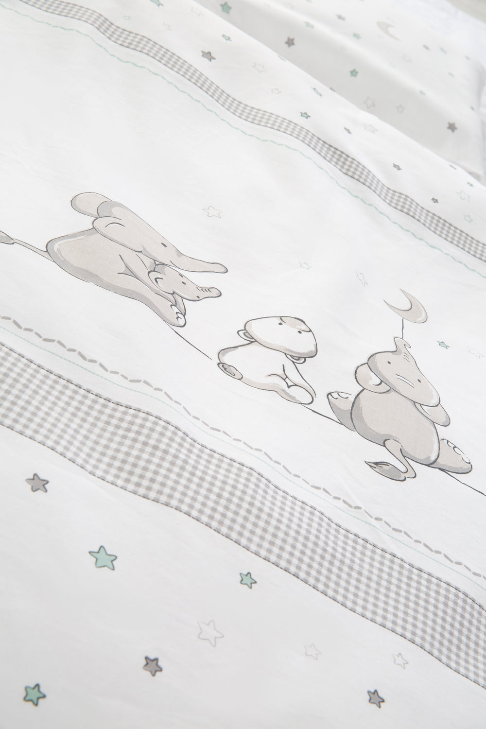Ropa de cama reversible 'Sternenzauber', 2 piezas, ropa de cama para niños 100 x 135 cm, 100% algodón