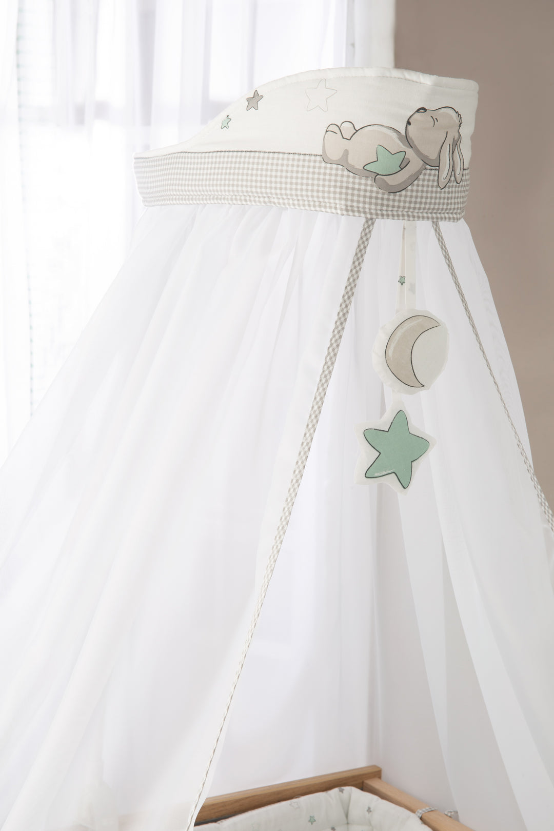 Juego de cama para niños 'Sternenzauber', 4 piezas, set de cama con ropa de cama 100 x 135 cm, protector de cuna y dosel