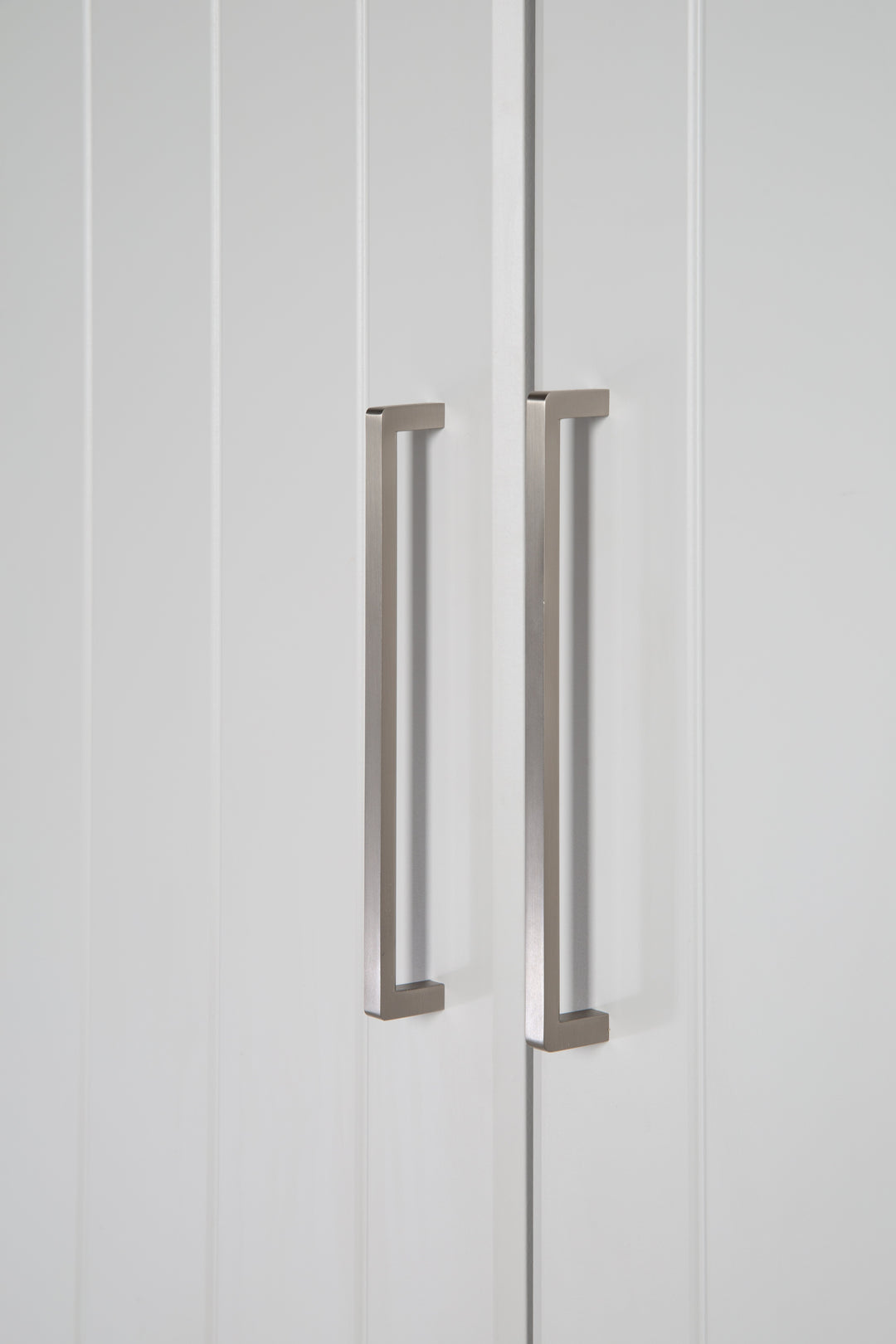 Armario 'Helene', de 3 puertas, 1 cajón, técnica Soft Close, gris claro / Luna Elm