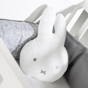 Coussin décoratif "miffy®" pour la chambre de bébé/d’enfant, coussin à câliner, tissu de corail doux