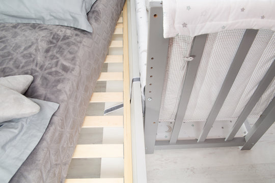 Sangle complémentaire pour fixer les lits de chambre et d'appoint aux lits boxspring