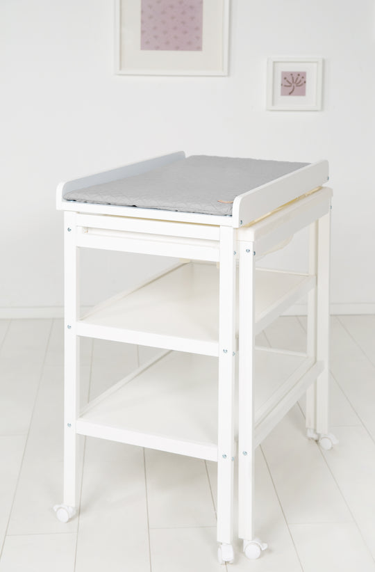 Bath-Changing Combo 'Baby Pool' White including Changing Pad 'roba Style', Extendable Tub