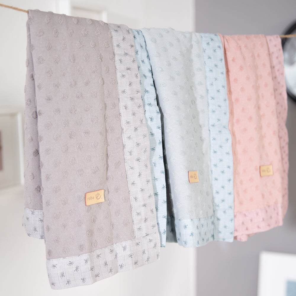 Couverture bio 'Lil Planet' 80 x 80 cm - Pois éponge - Coton biologique GOTS - Rose