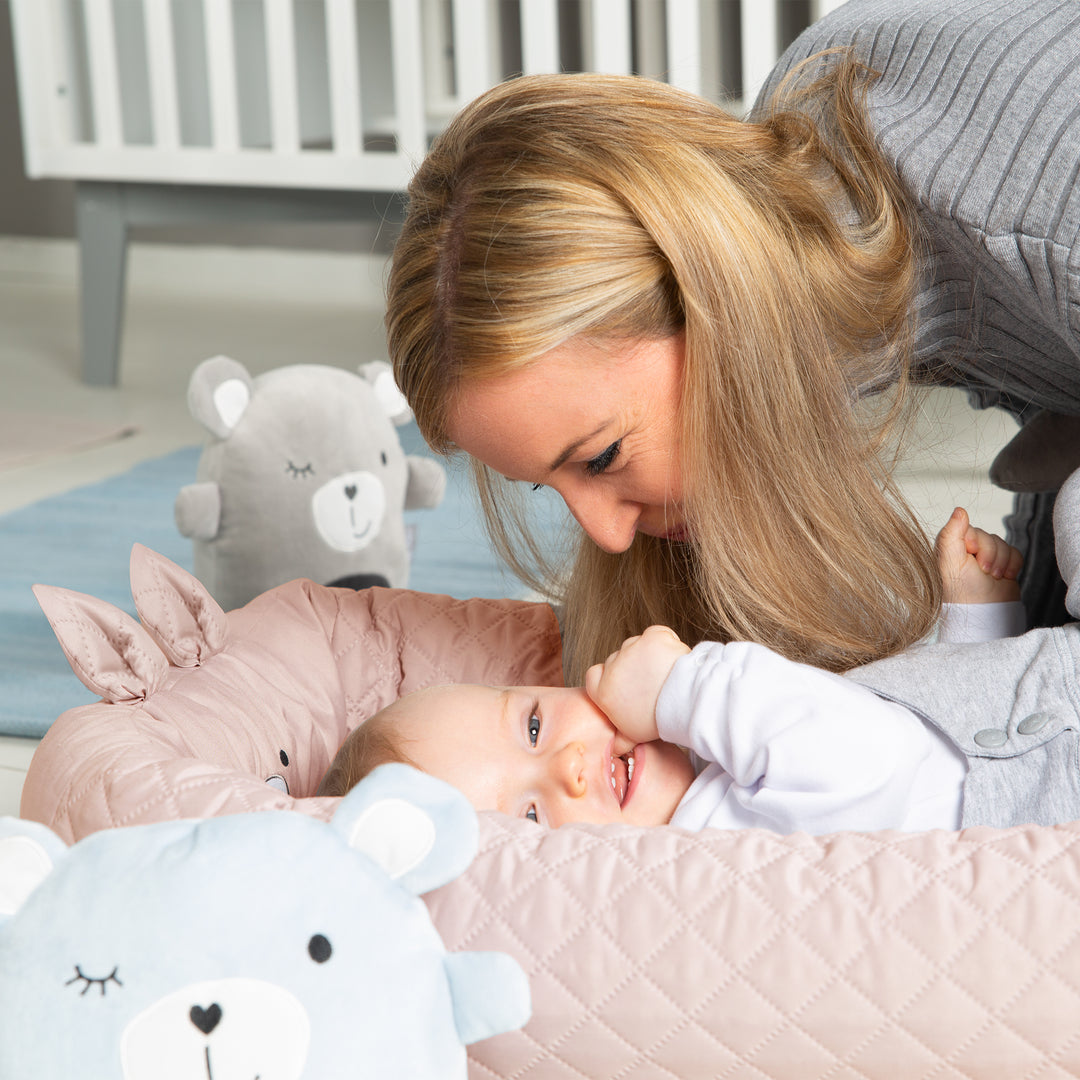 Nid d'ange 'roba Style' avec visage de lapin 'Lily' - Nid douillet - Rose