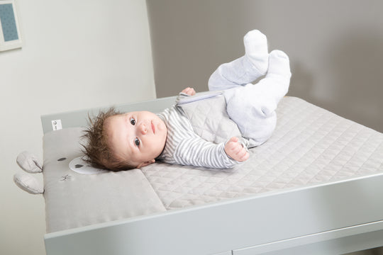Changing Mat 'roba Style' 85 x 75, with Safety Belt & Tabs, with Bear Face