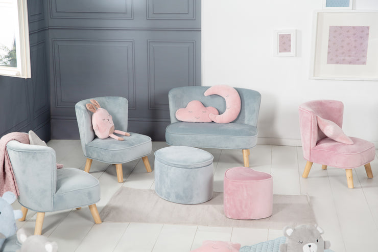 Poltrona per bambini "Lil Sofa", comoda poltrona con piedini stabili in legno e velluto sky/azzurro