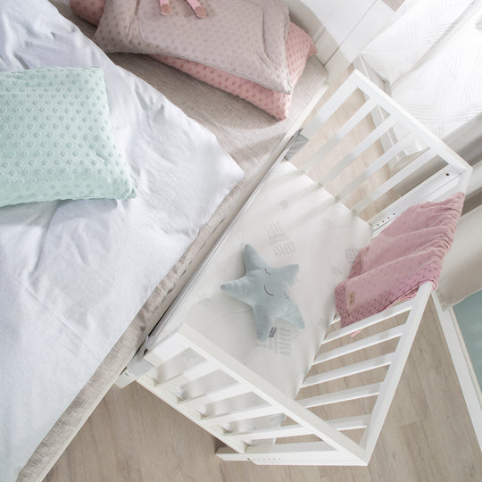 Co-Sleeping Bed 2in1 'safe asleep®' with Barrier & Mattress - For All Parent Bed Heights - White Wood