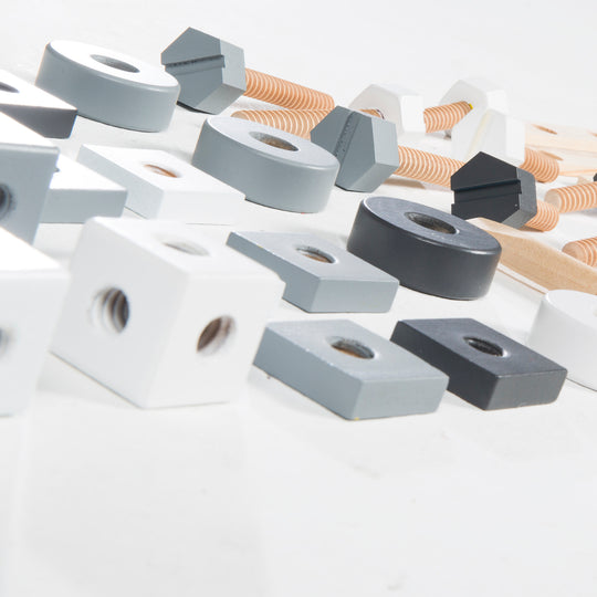 Jeu de construction en bois, kit pour enfant 48 pièces, boîte à outils en bois, jouets dès 3 ans