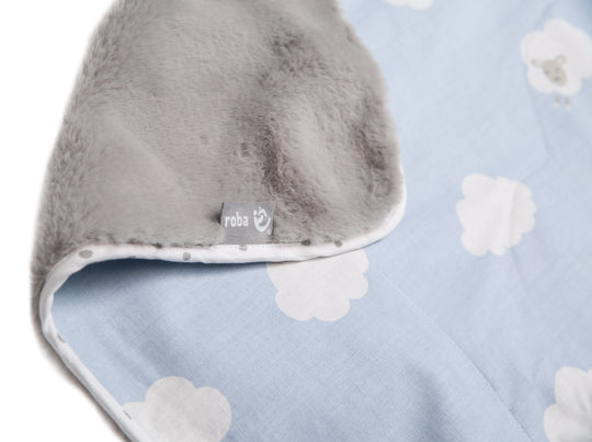 Couverture de bébé 'Kleine Wolke blau', 2 faces : 1x très doux, chaud et douillet, 1x 100% coton