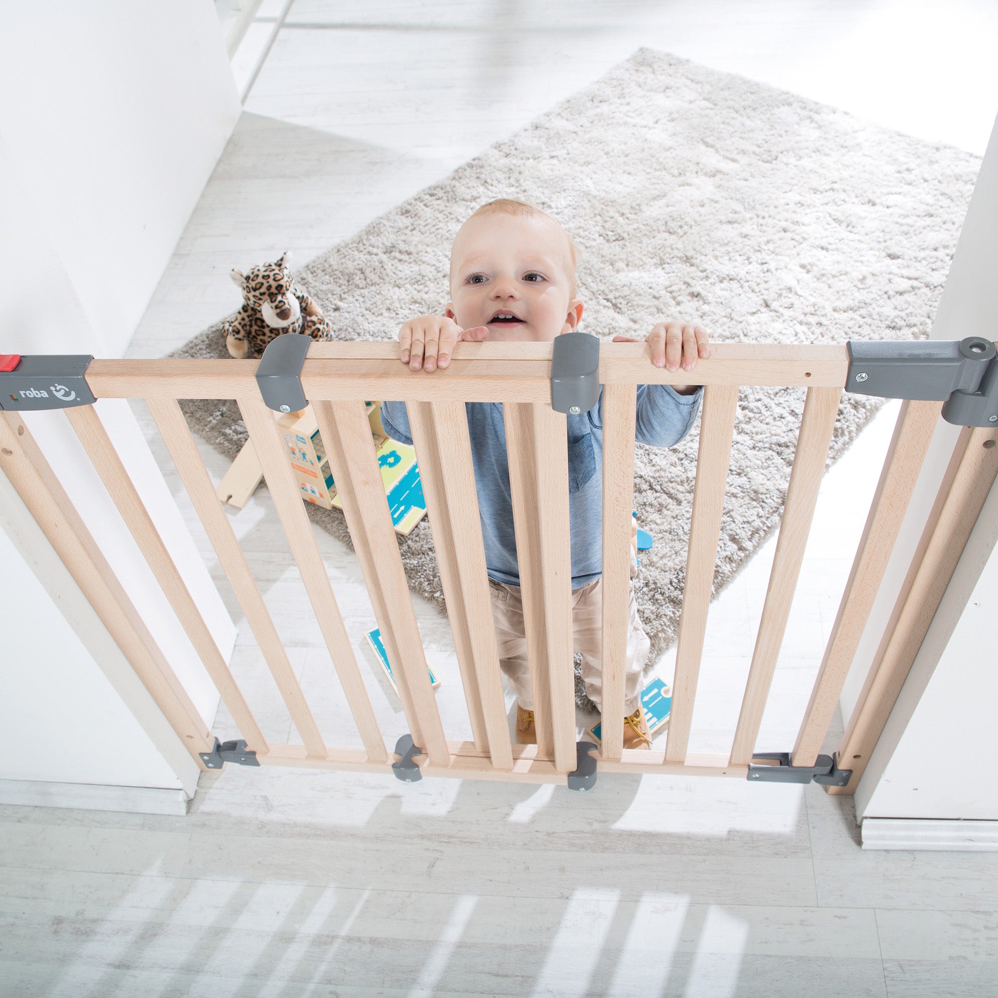 Tür- und Treppenschutzgitter aus Holz für Babys