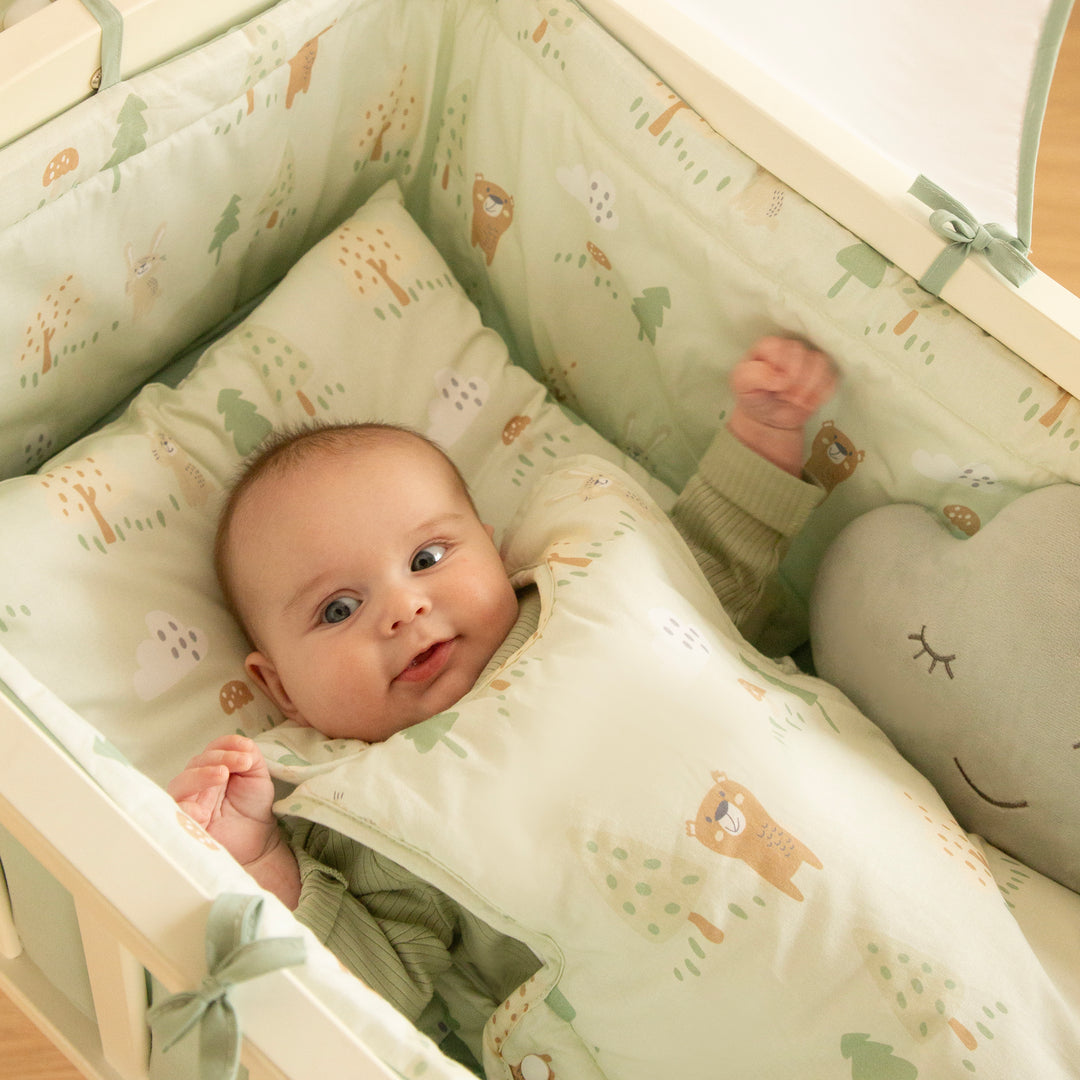 Juego de cama 70 x 140 cm 'Woodland Buddies' - Cuna convertible con accesorios - Blanco / Verde