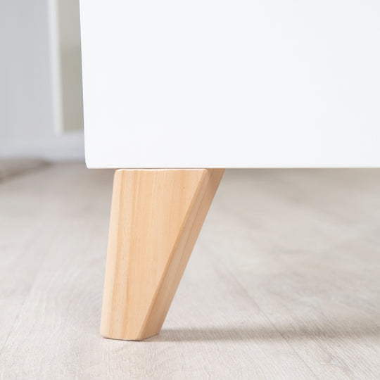 Chambre bébé Leon 3 pc – Lit bébé & cododo 60x120 + Commode à langer + Armoire 2,5 portes – Blanc / Chêne Othello