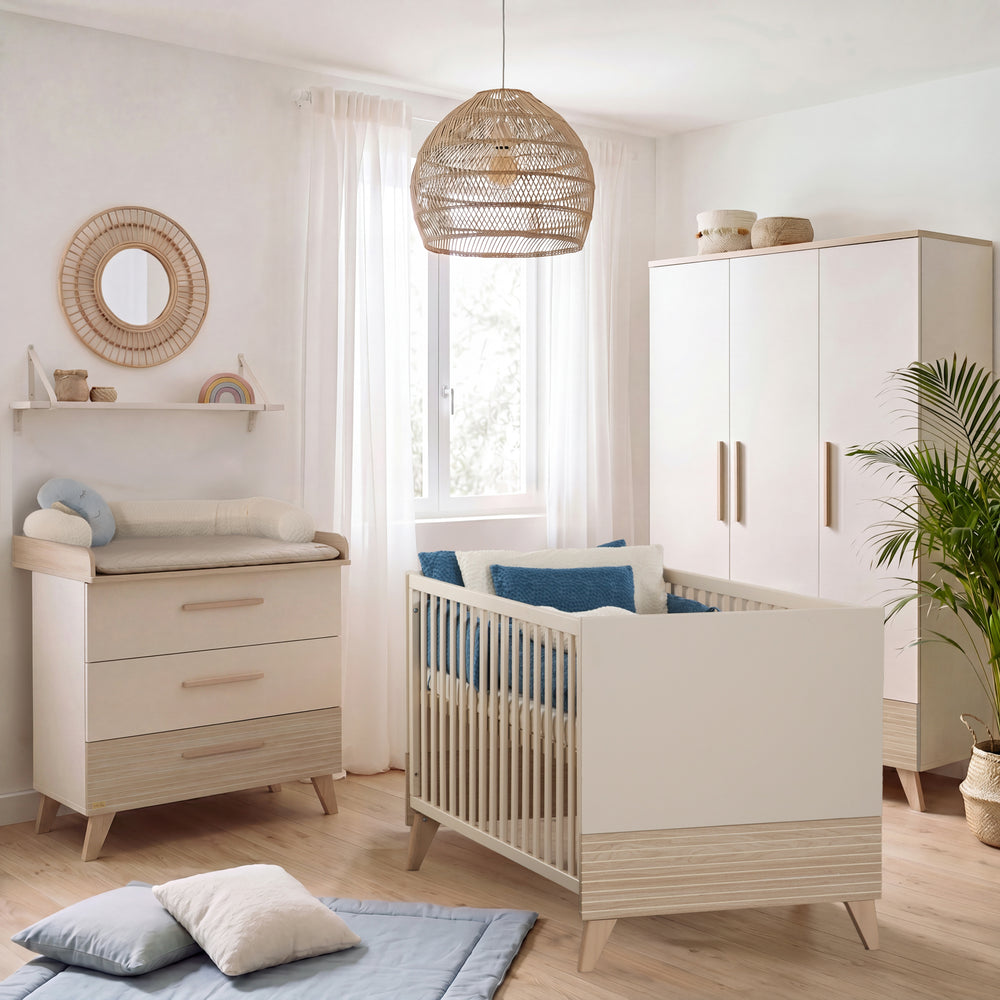 Ensemble de meubles pour bébé ‘Sidney’ 3 pièces – Pieds et poignées en bois massif – Cachemire / Chêne