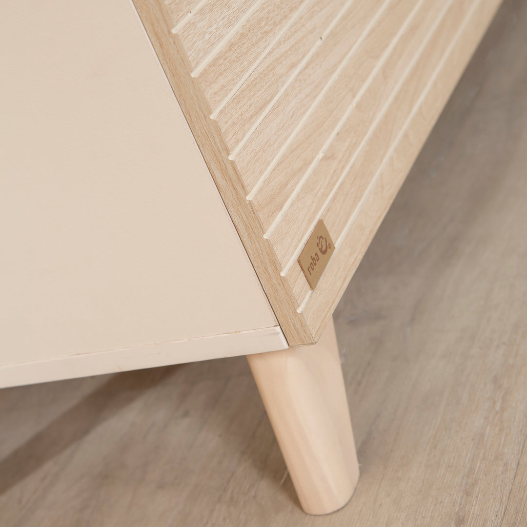 Ensemble de meubles pour bébé ‘Sidney’ 3 pièces – Pieds et poignées en bois massif – Cachemire / Chêne