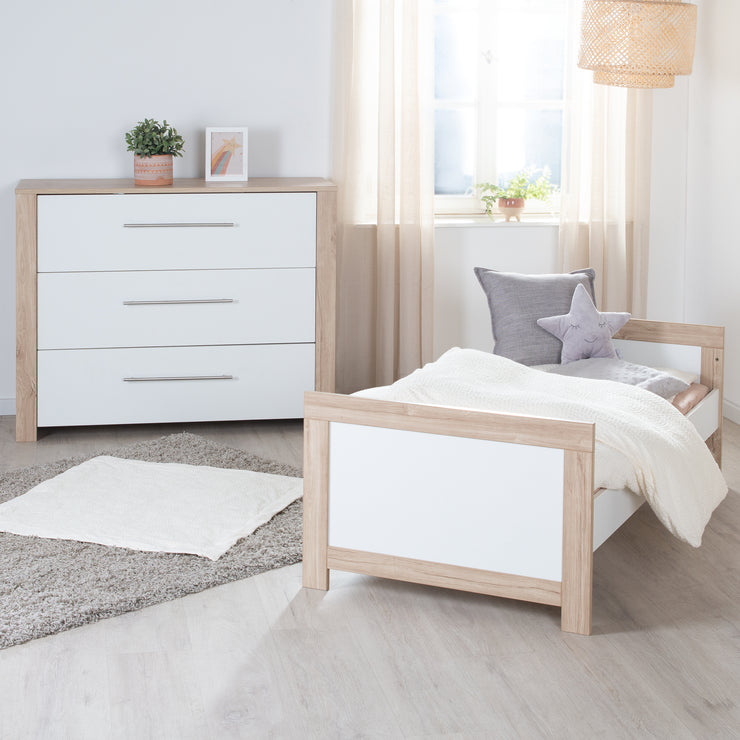 Furniture Set 'Malo' - Cot 70x140 & Changing Table - White / Oak Finish