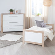 Set de meubles 'Malo' - Lit évolutif 70 x 140 cm + Commode à langer - Blanc / Décor chêne