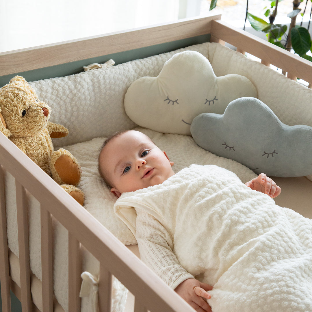 Möbelset 2-teilig 'Selva' - Babybett 70x140 + Wickelkommode - Reed Green / Virginia Chestnut