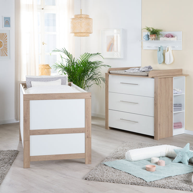 Wrapping chest of drawers 'Malo' - 3 drawers including metal handles - Eiche Sägerau / White