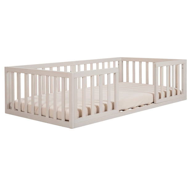 Montessori Bodenbett 70 x 140 inkl. Lattenrost & Rausfallschutz - Stone Washed