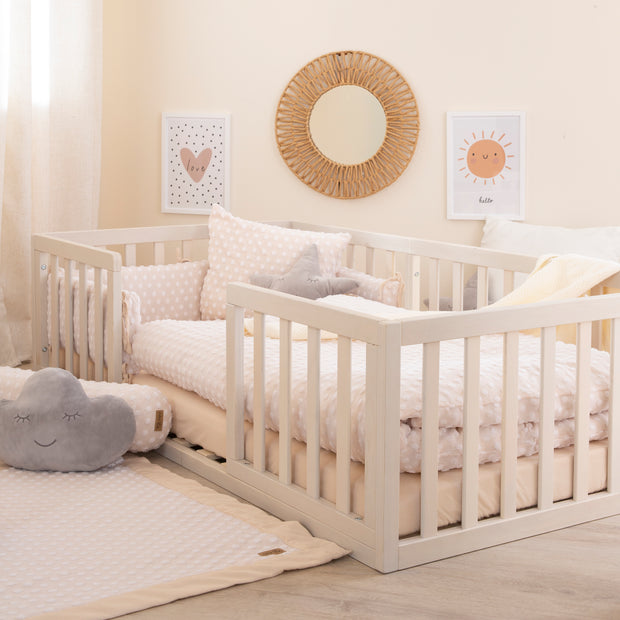 Montessori Bodenbett 70 x 140 inkl. Lattenrost & Rausfallschutz - Stone Washed