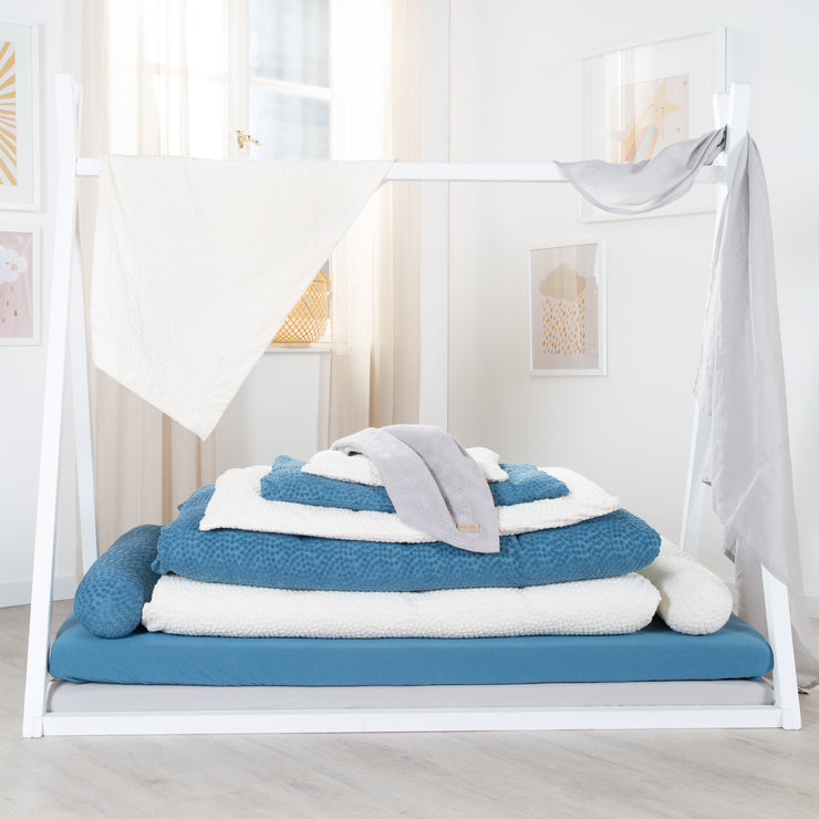 Tour de lit bébé 'Seashells Indigo' de 170 cm en coton biologique certifié - Bleu