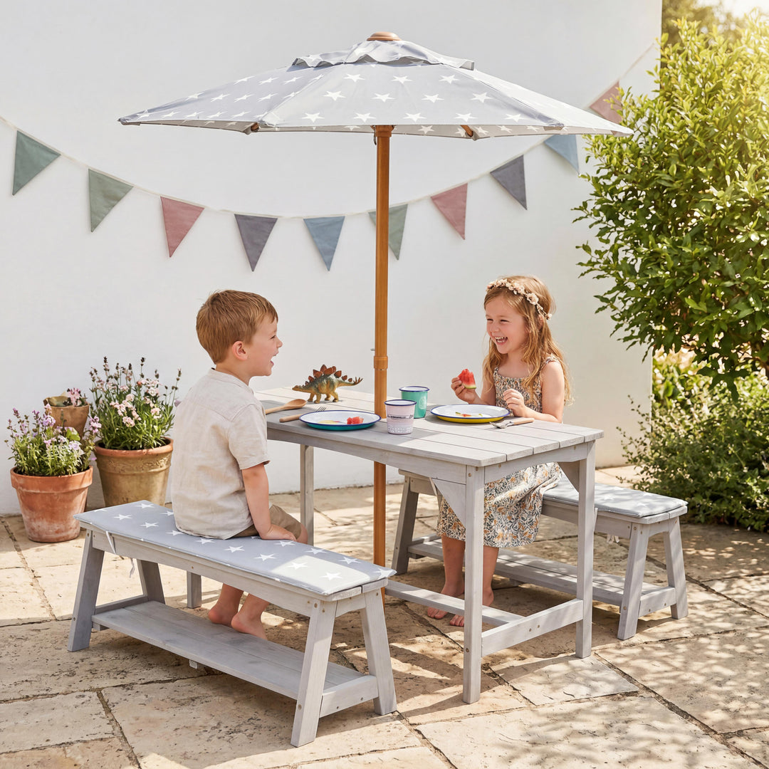 Ensemble 'Outdoor +' - 1 table, 2 bancs, parasol & coussins 'Little Stars' - Gris