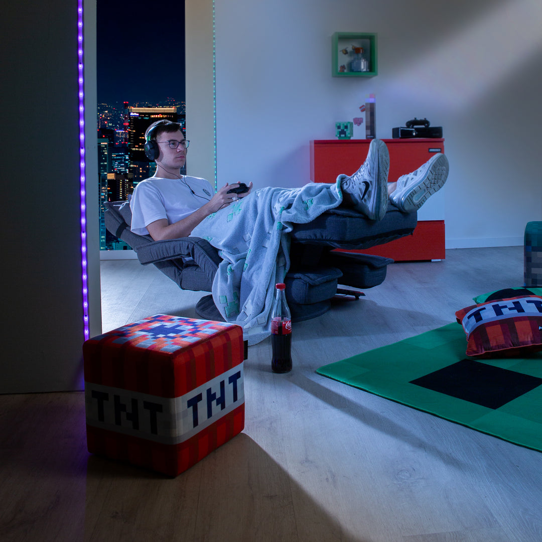 Fauteuil de jeu 'Minecraft' avec accoudoirs, repose-jambes et appui-tête - avec support clavier