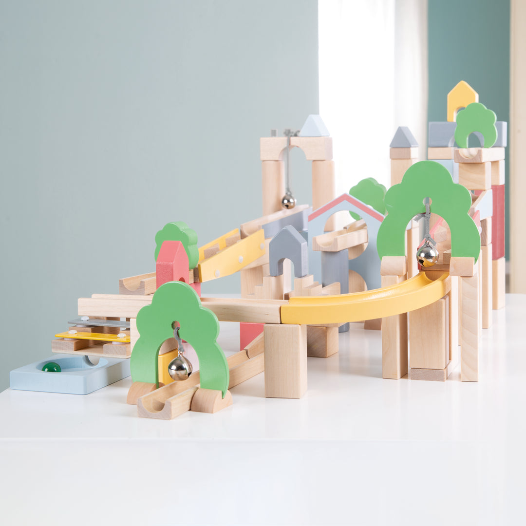 Pista di marmo in legno 60 pezzi incl. set di prolunghe da 20 pezzi per la costruzione del paesaggio