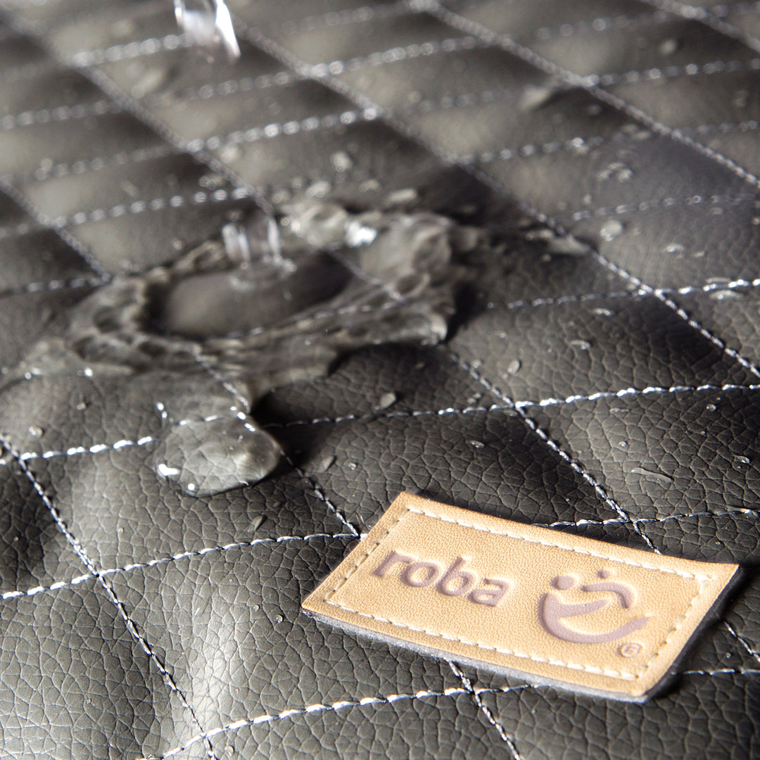 Seggiolone pappa 'Born Up' 2in1 in antracite, con barra paracolpi 'Graphite quilted'.