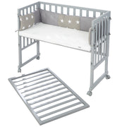 Cama lateral 'safe asleep®' 2 en 1 con barrera 'Little Stars', que incluye colchón y nido