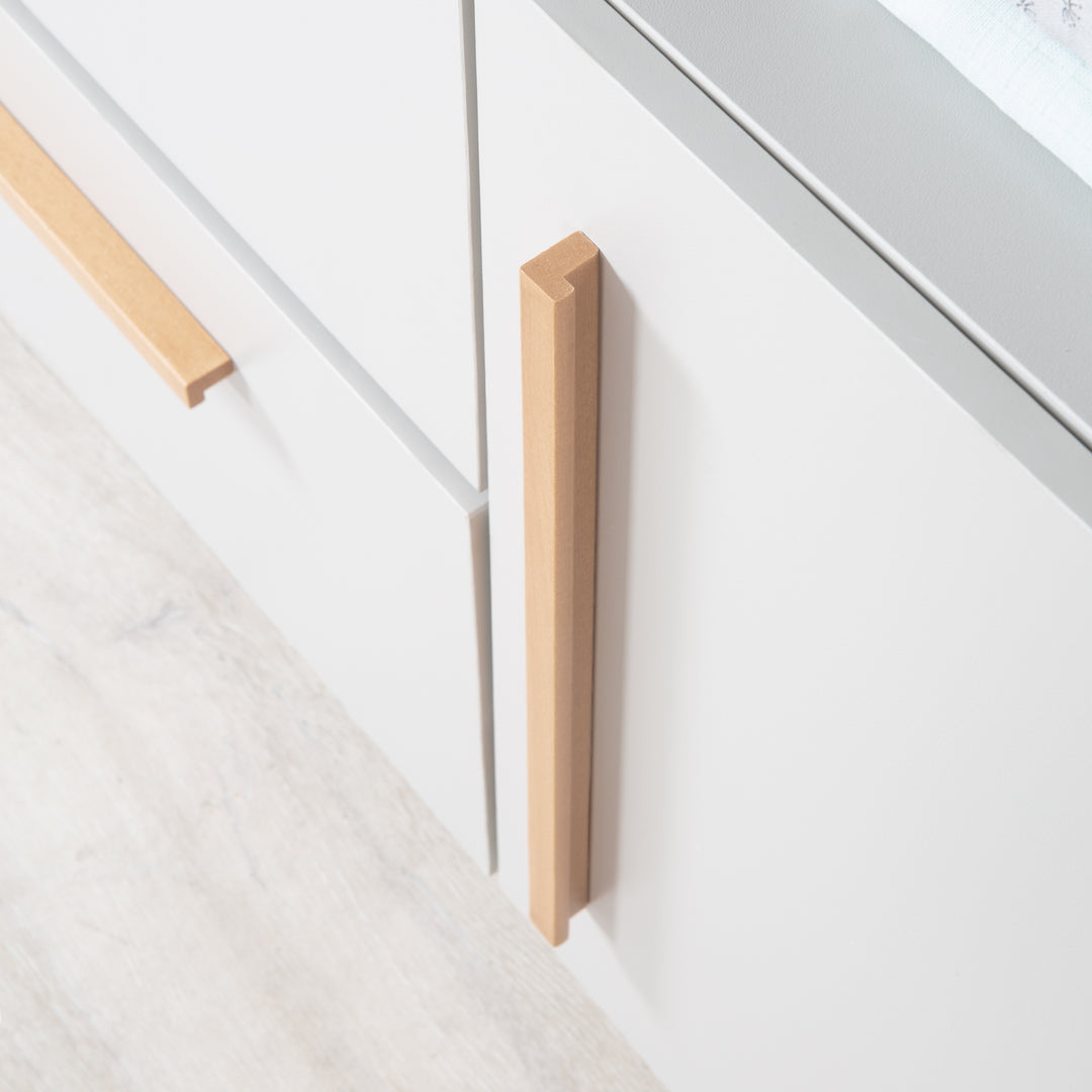 Commode à langer Lea avec matelas à langer amovible - Table à langer avec 2 tiroirs & 1 porte - Poignées en bois - Beige / Gris