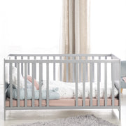 Lit Bébé Évolutif 70 x 140 - Réglable en Hauteur - 3 Barreaux Amovibles - Bois Taupe