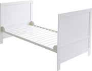 Kombi-Kinderbett, 70 x 140 cm, weiß, 3-fach verstellbar, Schlupfstäbe, umbaubar zum Juniorbett