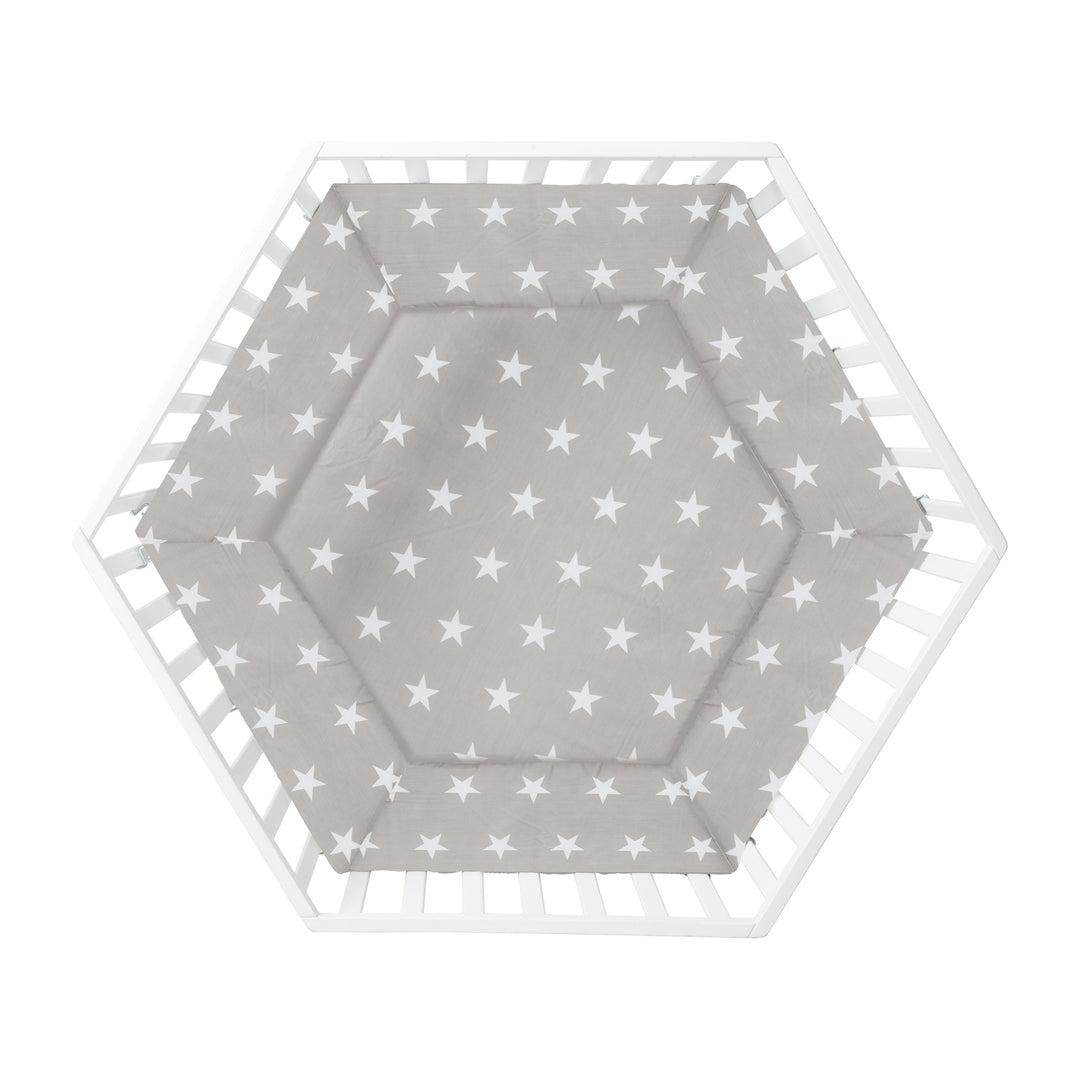 Parc 'Little Stars' hexagonal, avec revêtement de protection, en bois blanc