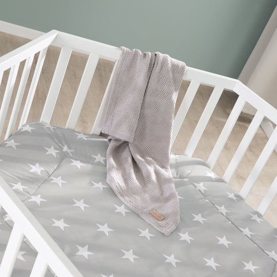 Parc 'Little Stars' hexagonal, avec revêtement de protection, en bois blanc