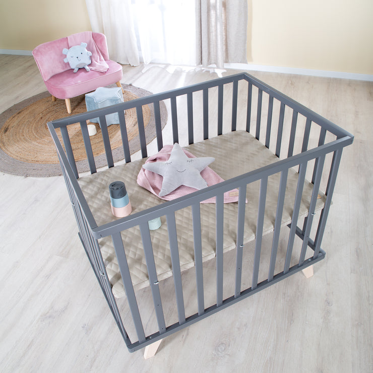 Playpen 75 x 100 with Wooden Legs + 'Greyish Quilted' Bumper - Anthracite Wood