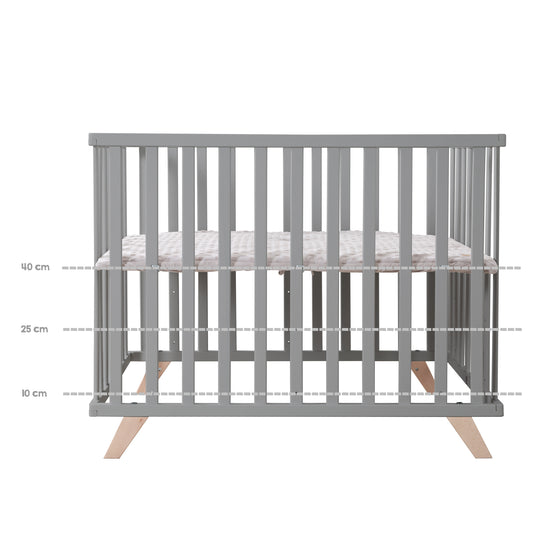 Parc 75 x 100 + Tapis de parc gris 'Lil Planet' - Hauteur réglable - Bois laqué taupe