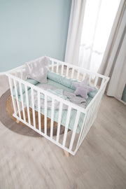 In esecuzione 75x100, bianco in legno, incluso l'inserto protettivo "Lil Planet Frosty Green"