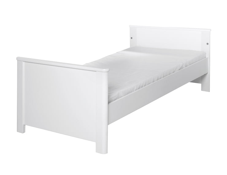 Zimmerset 'Linus' inkl. Kombi-Bett 70 x 140 cm, Wickelkommode & 3-türigem Schrank, Weiß / grau