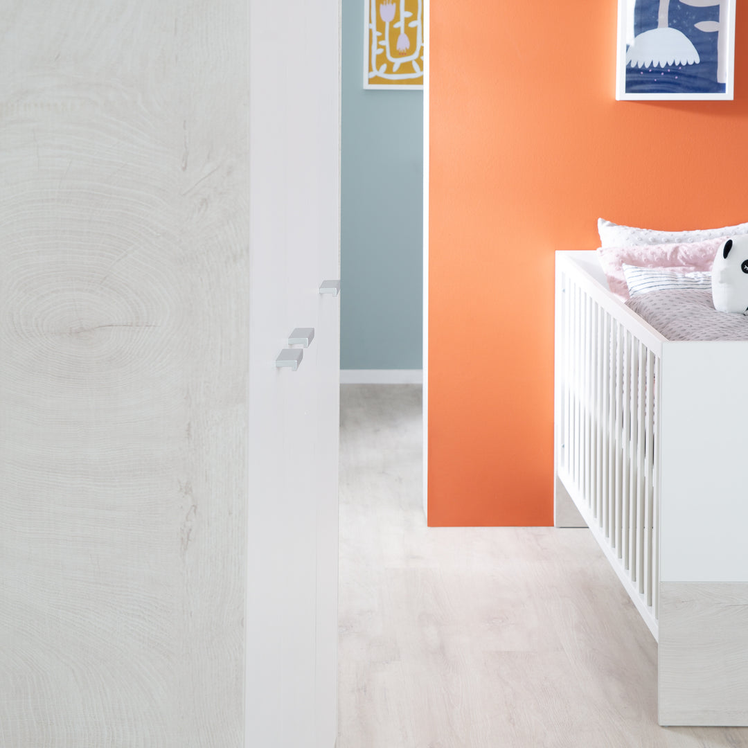 Juego de muebles 'Julia' 3 piezas, incluye cuna convertible de 70 x 140 cm, cómoda para cambiar pañales y armario de 3 puertas