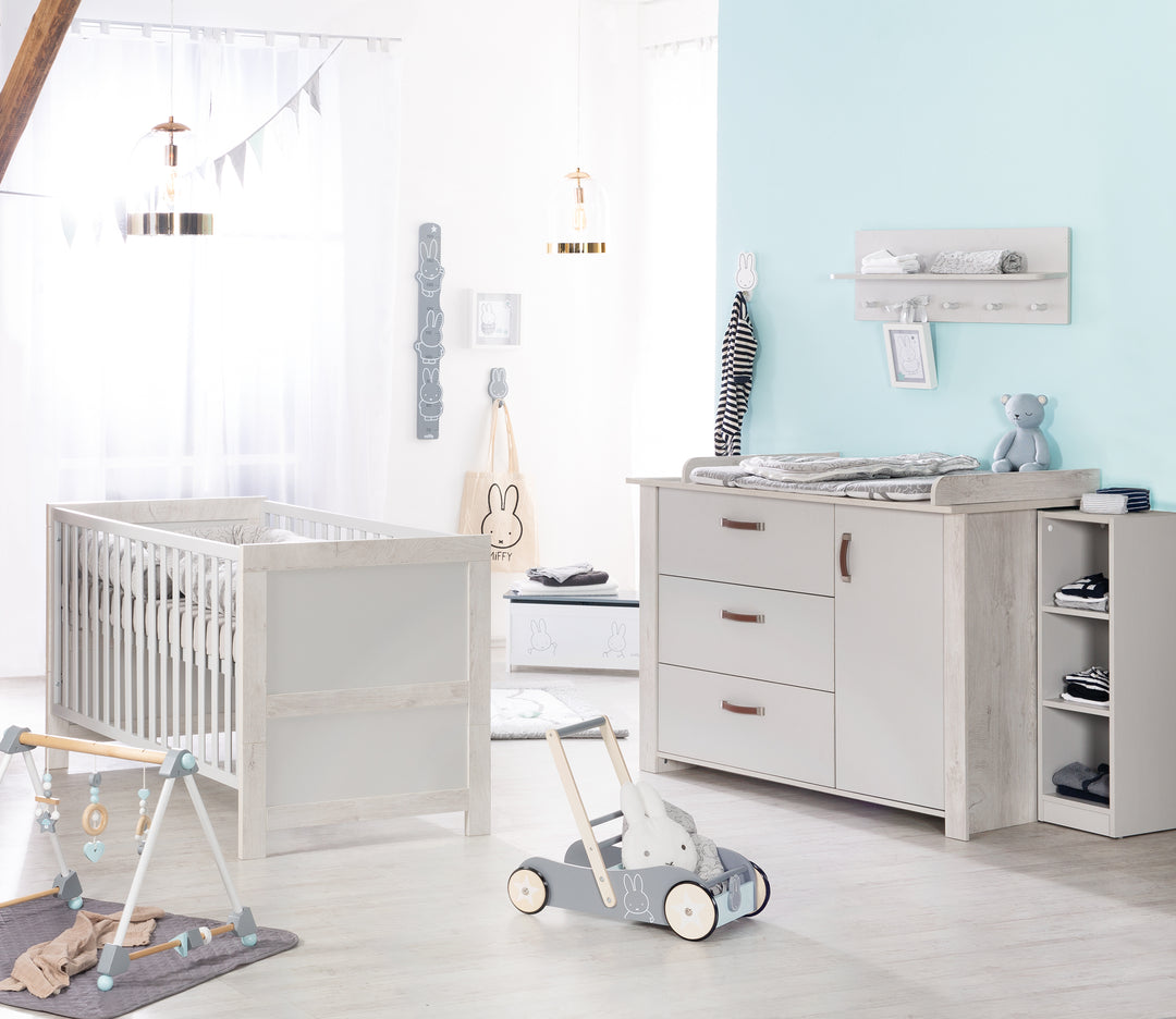 Cameretta per bambini 'Mila', comprensiva di lettino 70 x 140 cm e fasciatoio, grigio / bianco