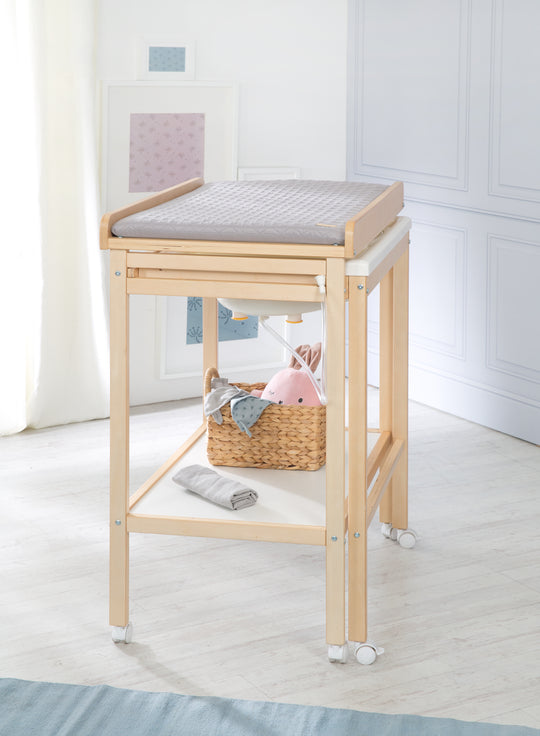 Combinación de bañera y cambiador 'Baby Pool' bicolor con almohadilla de cambio 'roba Style'